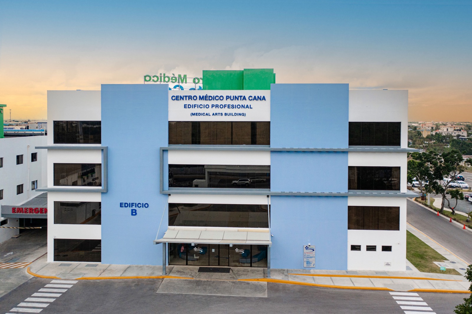 Centro Médico Punta Cana: 19 años fortaleciendo la salud en la zona este con los mejores estándares internacionales de calidad.