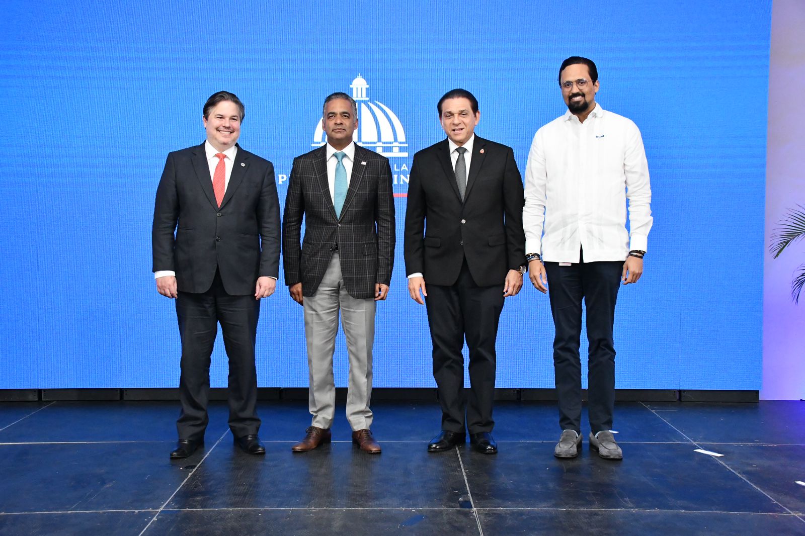 Gobierno dominicano presenta proyecto Viaje Cero con la puesta en marcha de Centro de Acopio