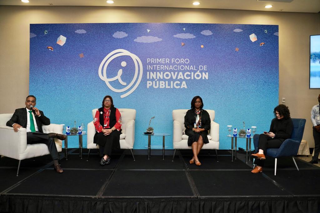 Ministro de la Presidencia resalta la importancia de la innovación pública en el sector turístico y demás sectores de la economía