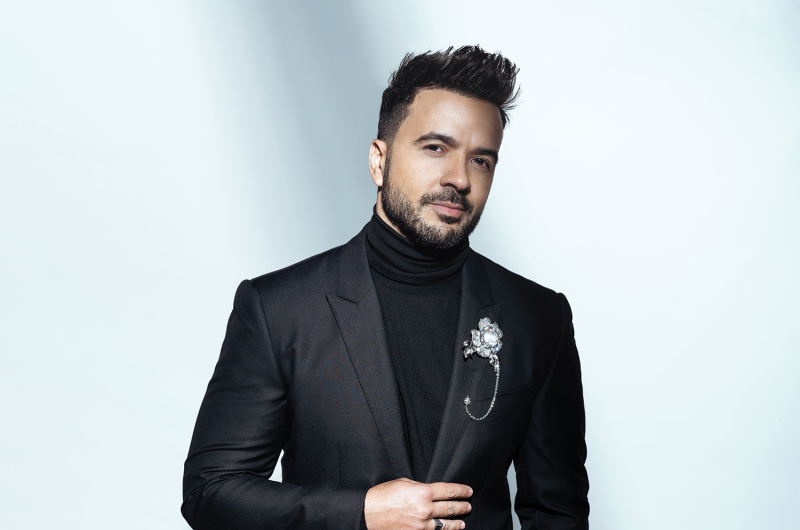 Luis Fonsi, padrino del nuevo barco de Norwegian Cruise Line, Norwegian Viva