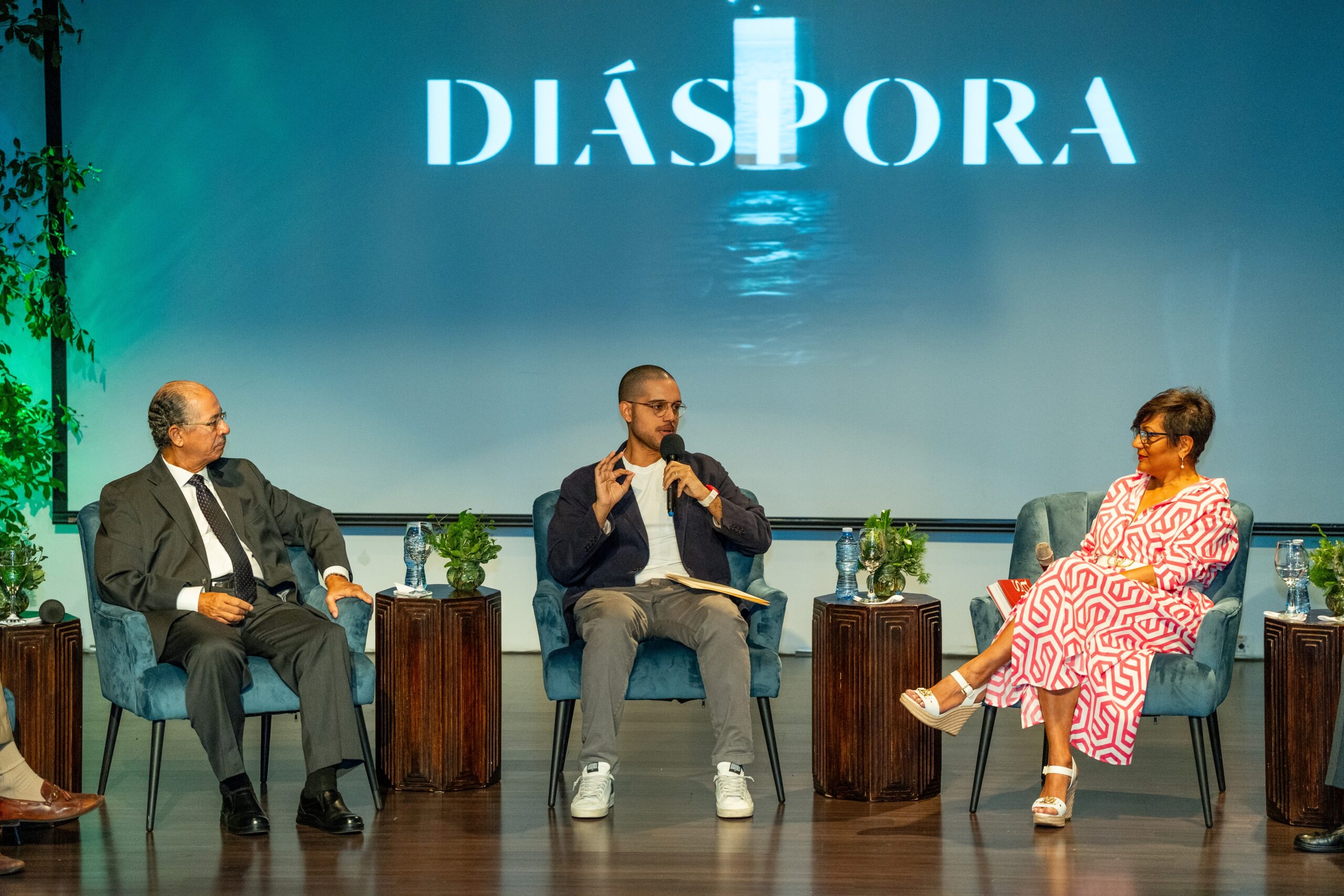 «Diáspora», un libro de Héctor Manuel Valdez sobre la sensibilidad, la transculturalidad, la emoción y las experiencias únicas de los dominicanos en el exterior