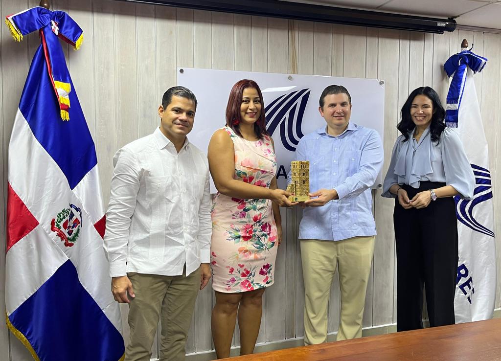 ASONAHORES recibe distinción de la OMPT por DATE 2023, como evento turístico 2023