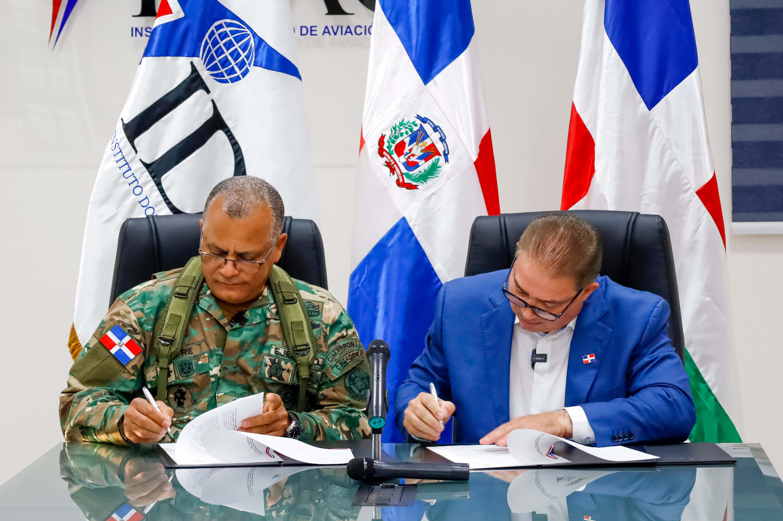 El IDAC y el Ejército Dominicano suscriben acuerdo para apoyar la seguridad nacional y la integridad de la frontera