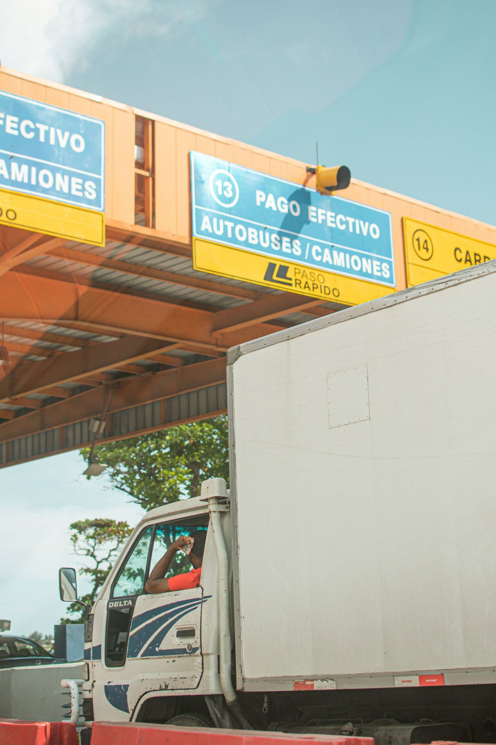 RD Vial anuncia Paso Rápido en todos los carriles de los peajes El Naranjal y Marbella