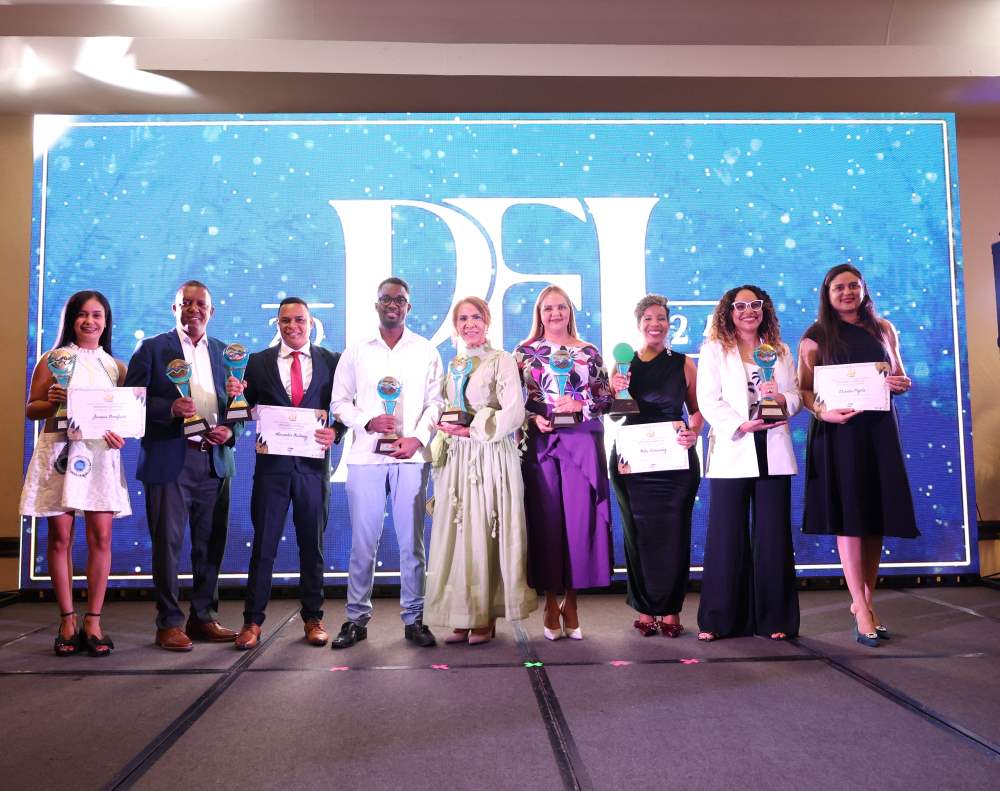 Adompretur celebra la excelencia en la XX edición Premio Nacional de Periodismo Turístico Epifanio Lantigua