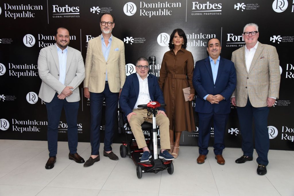 Adam Tazi, Marcus Benussi, Santiago Capeans, Miguelina Butrón, Abelardo Melgen y Michael Jalbert.