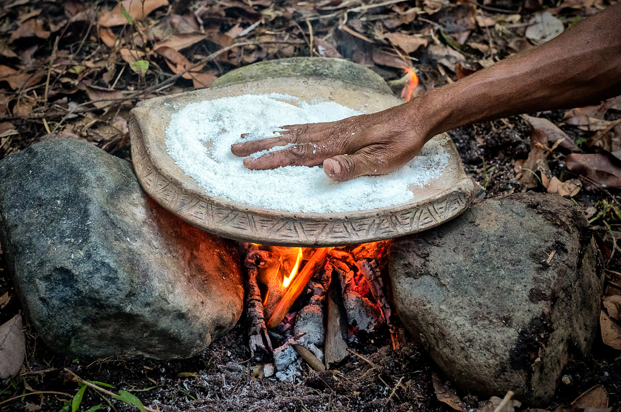Conversatorio destaca legado taíno en la cocina dominicana