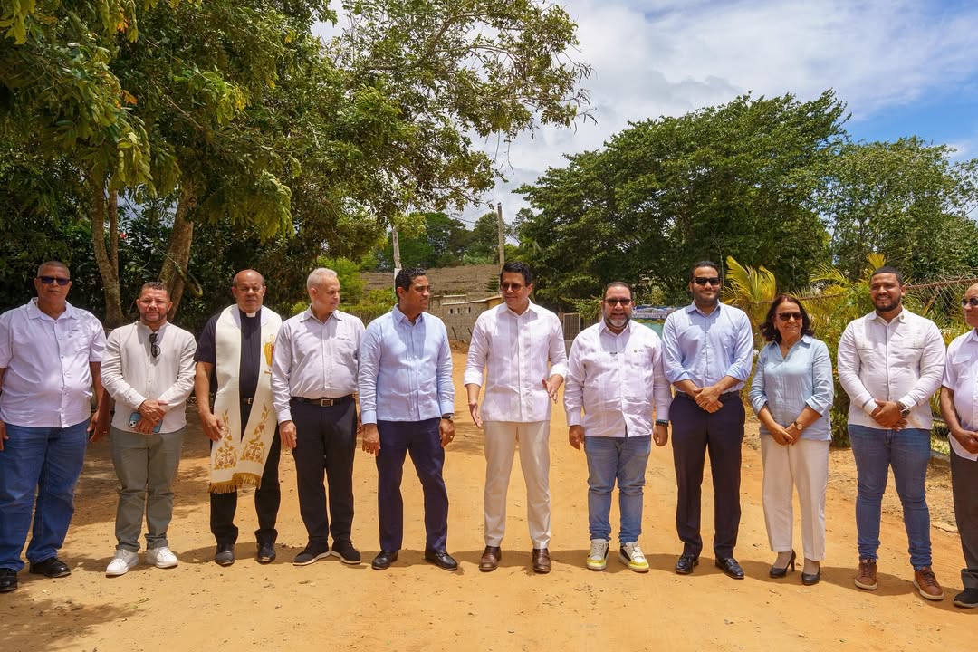 Inician reconstrucción vial en Jumunuco, Jarabacoa