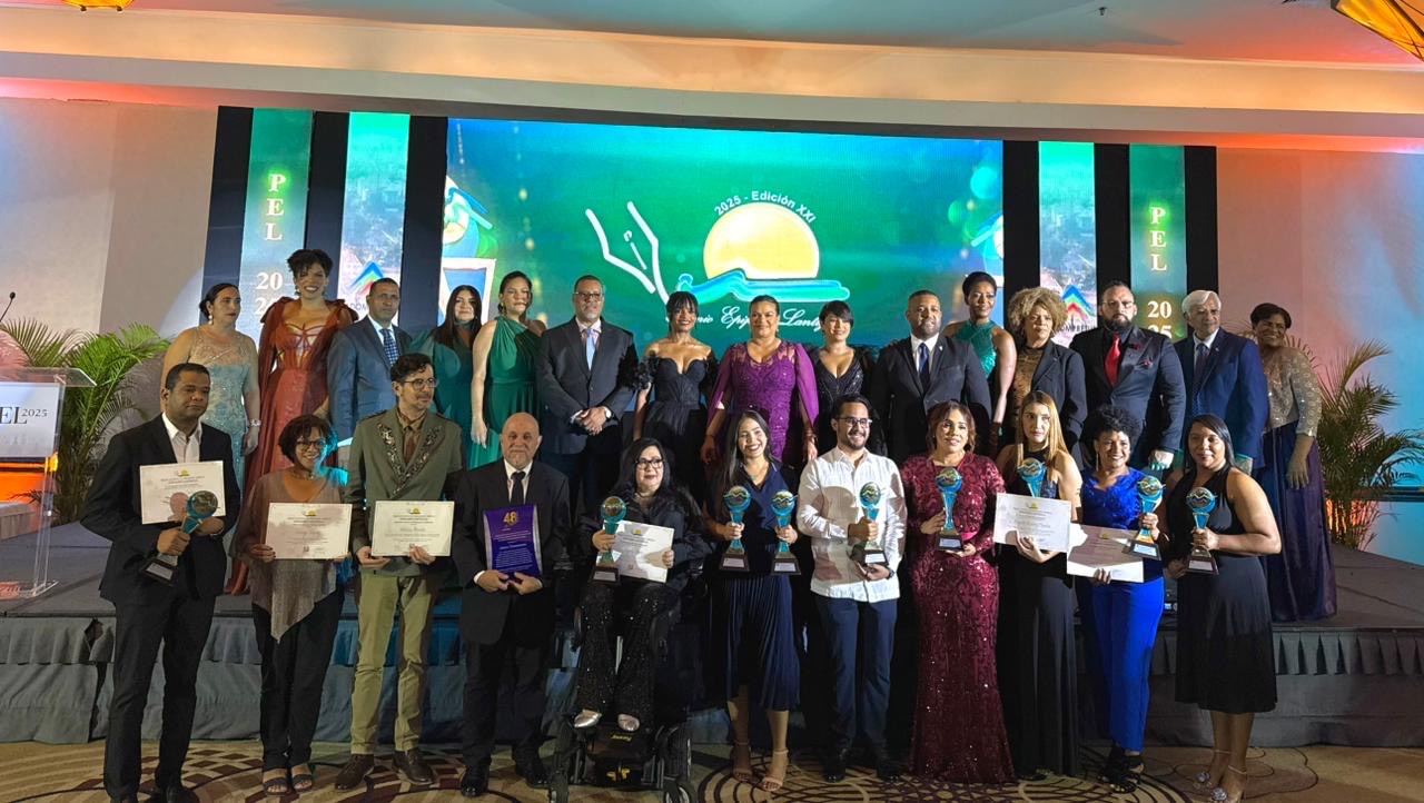 Adompretur celebra la excelencia del periodismo turístico