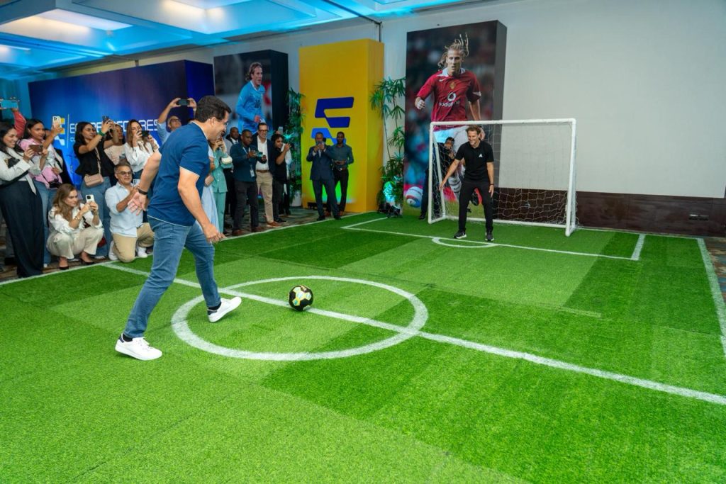 David Collado y Diego Forlán