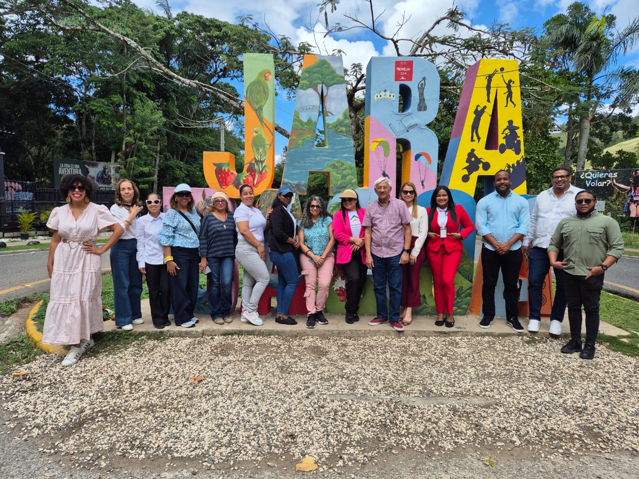 Jarabacoa impulsa su turismo con alianza MITUR–Adompretur