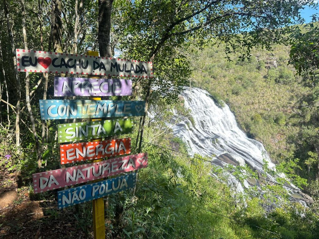 Cachoeira Da Mulada