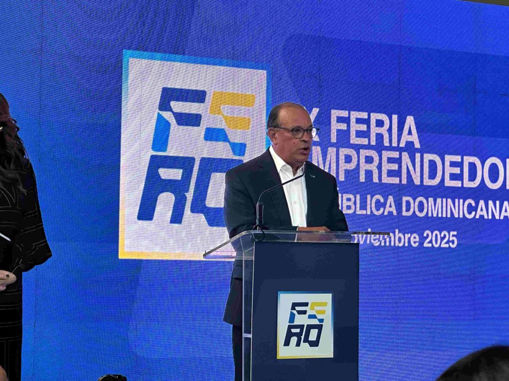 José Clase, presidente de Wind Telecom y expresidente de la Asociación Dominicana de Zonas Francas (ADOZONA).