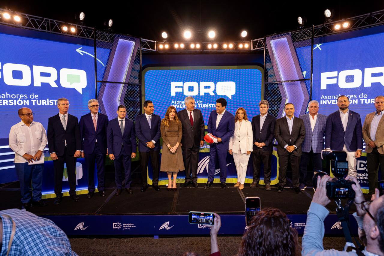 Asonahores reconoce liderazgo turístico de David Collado