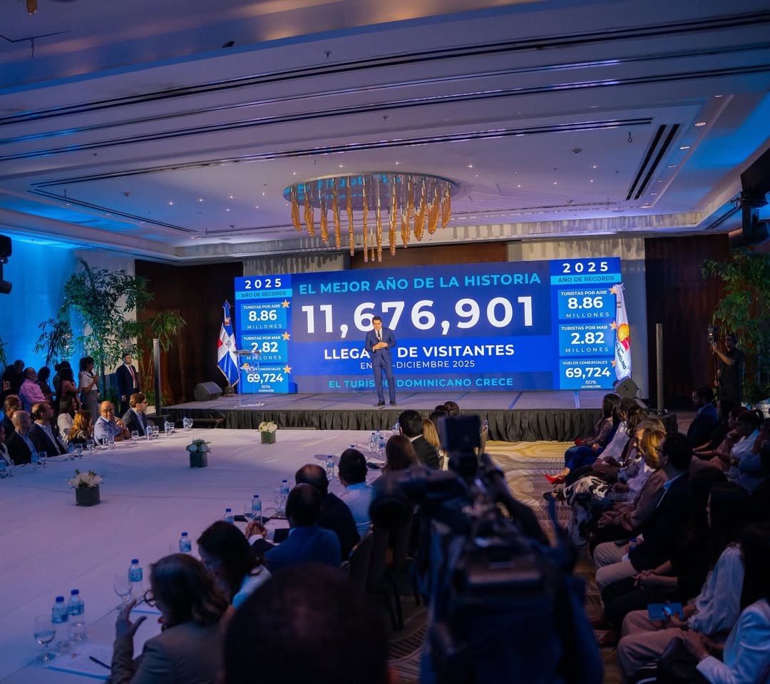 Ministro de Turismo durante la presentación de los resultados de turismo diciembre 2025
